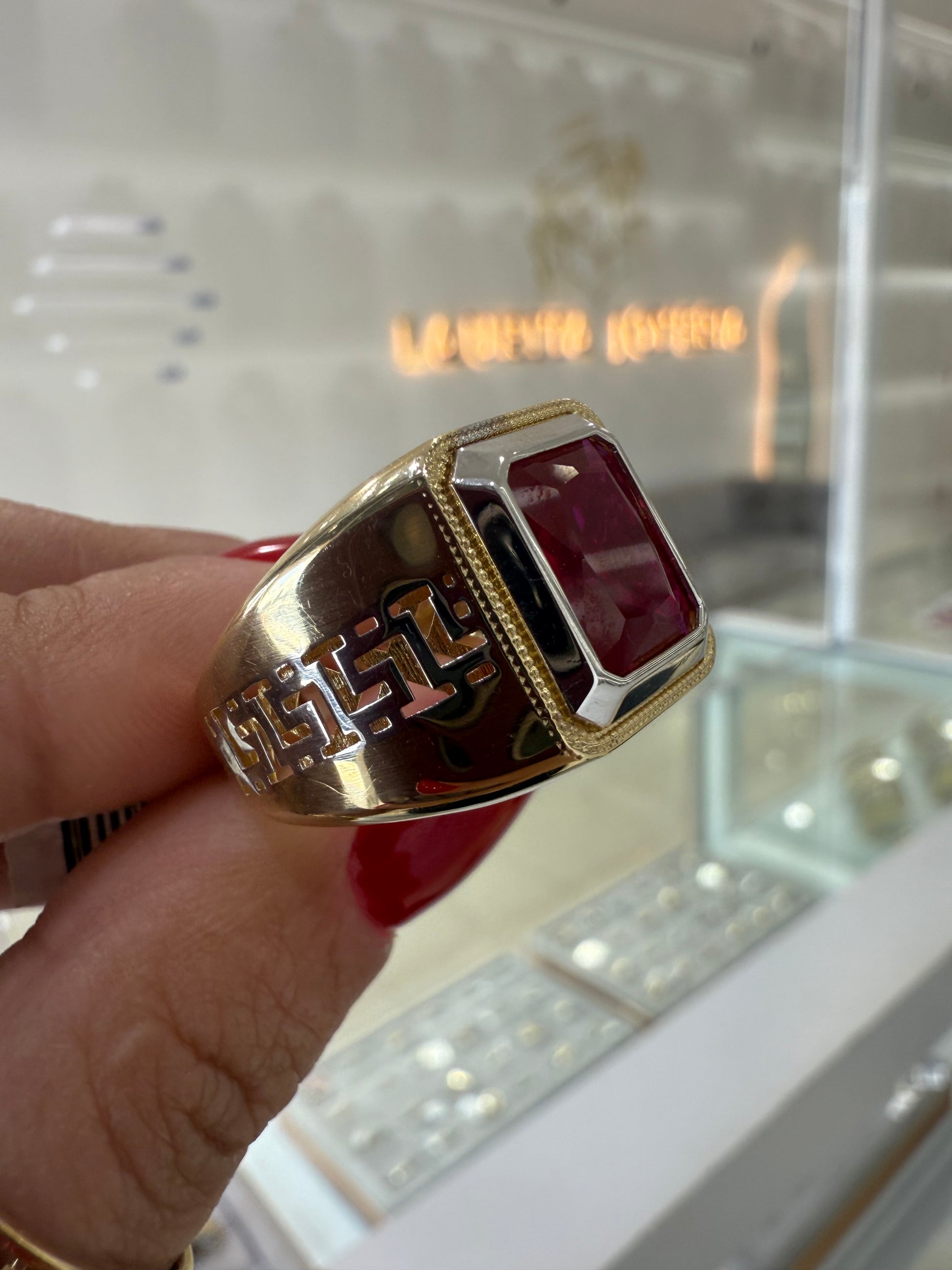 Ring